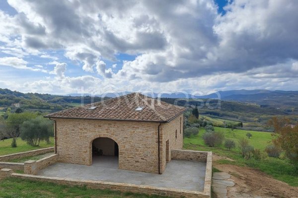 casa indipendente in vendita a Pelago