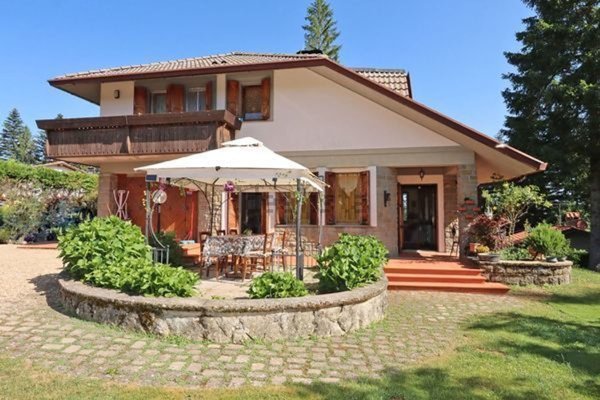 casa indipendente in vendita a Pelago in zona Consuma