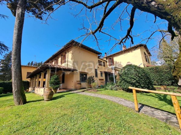 casa indipendente in vendita a Pelago