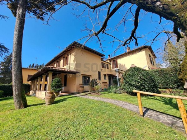 casa indipendente in vendita a Pelago