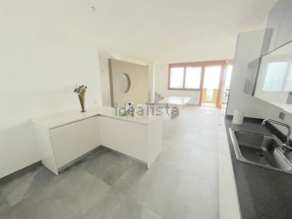 casa indipendente in vendita a Pelago in zona Palaie