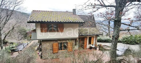 casa indipendente in vendita a Pelago