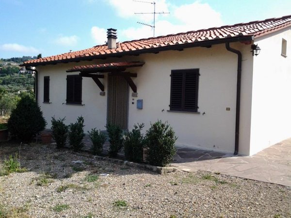 casa indipendente in vendita a Pelago
