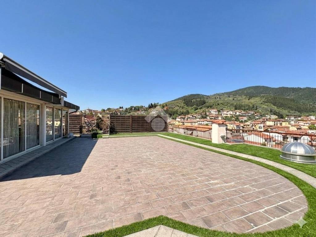 appartamento in vendita a Pelago in zona San Francesco