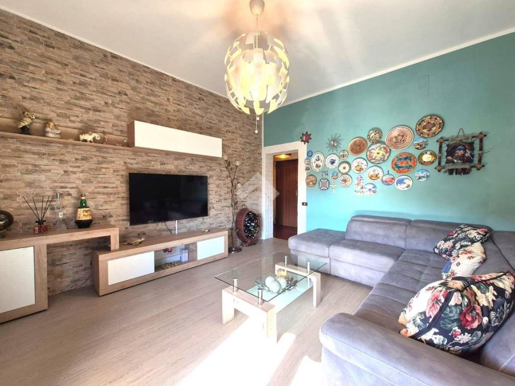 appartamento in vendita a Pelago in zona San Francesco