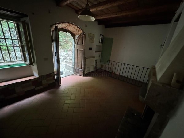 appartamento in vendita a Pelago in zona Paterno