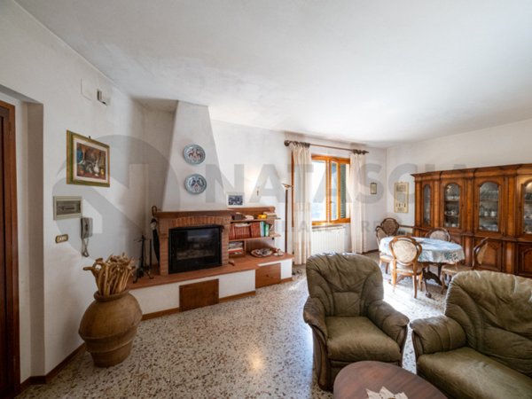 appartamento in vendita a Pelago in zona Raggioli