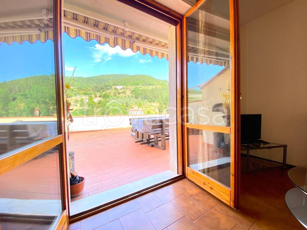 appartamento in vendita a Pelago in zona San Francesco