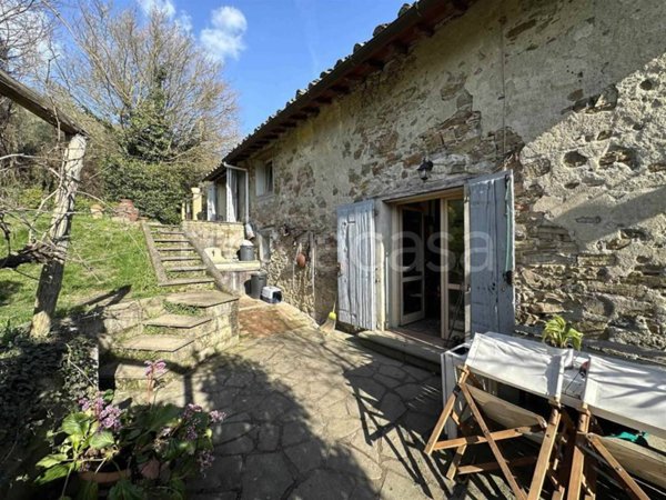 casa indipendente in vendita a Pontassieve in zona Colognole