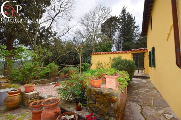 casa indipendente in vendita a Pontassieve
