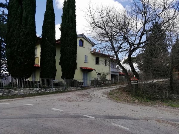 casa indipendente in vendita a Pontassieve