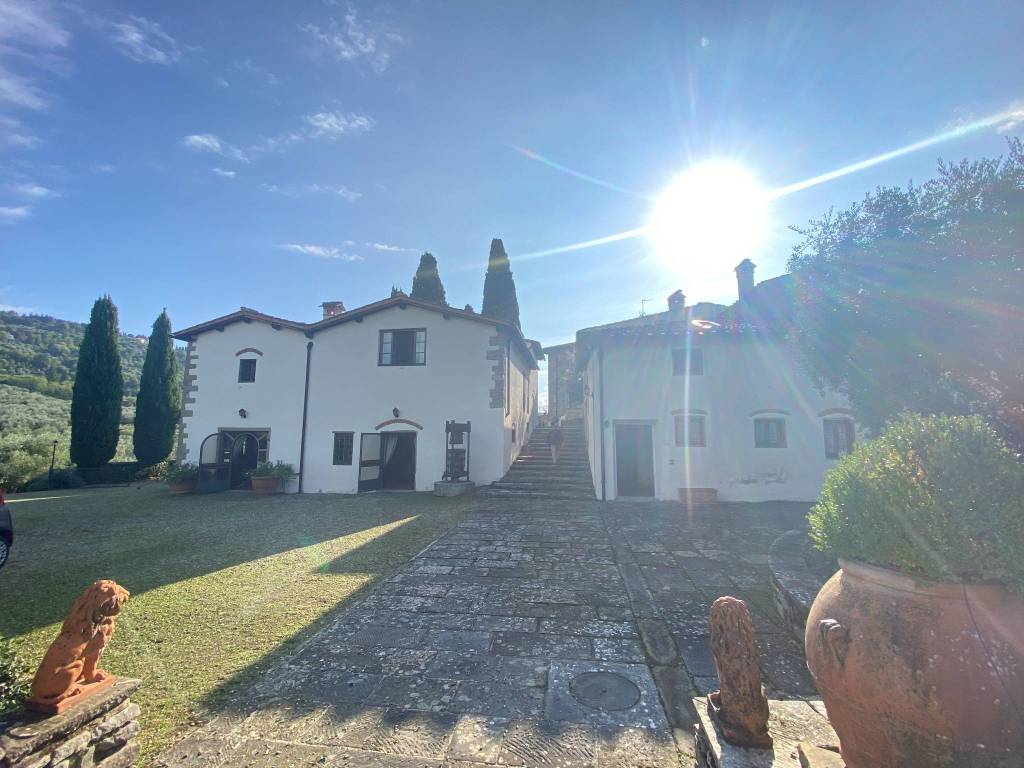 casa indipendente in vendita a Pontassieve