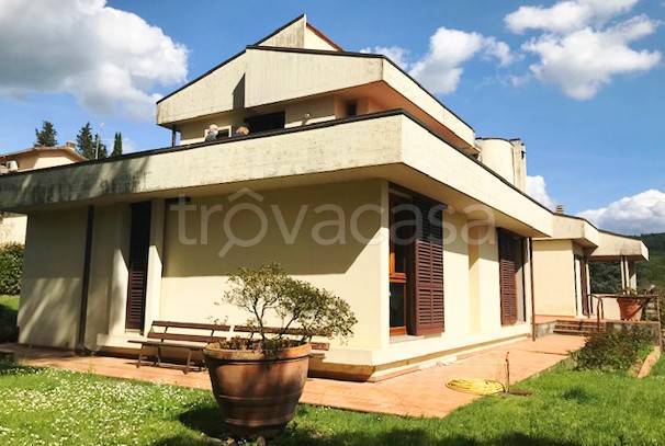 casa indipendente in vendita a Pontassieve