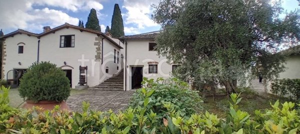 casa indipendente in vendita a Pontassieve