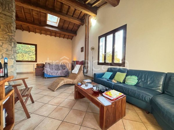 casa indipendente in vendita a Pontassieve