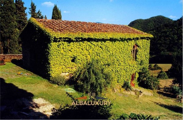 casa semindipendente in vendita a Pontassieve
