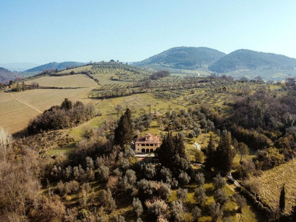 casa indipendente in vendita a Pontassieve