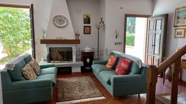 casa indipendente in vendita a Pontassieve in zona Santa Brigida