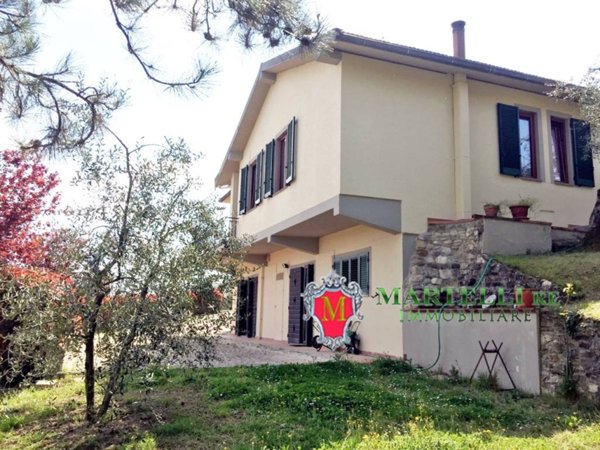 casa indipendente in vendita a Pontassieve
