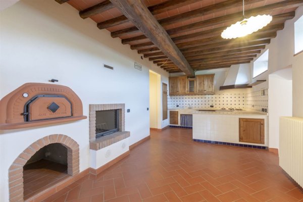 casa indipendente in vendita a Pontassieve