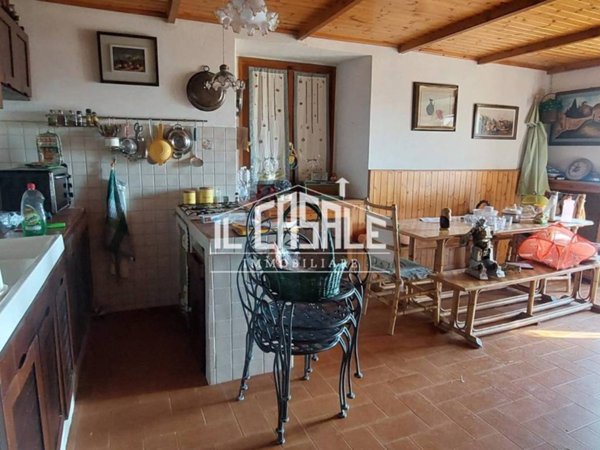 casa indipendente in vendita a Pontassieve in zona Colognole