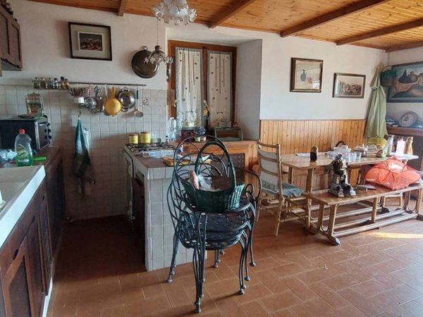 casa indipendente in vendita a Pontassieve in zona Colognole