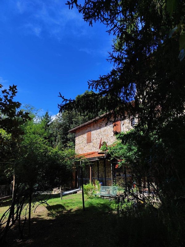 casale in vendita a Pontassieve