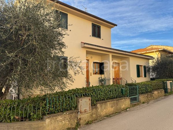 casa indipendente in vendita a Pontassieve in zona Doccia