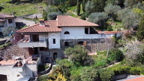 casa indipendente in vendita a Pontassieve