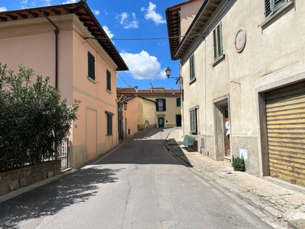 casa indipendente in vendita a Pontassieve in zona Santa Brigida