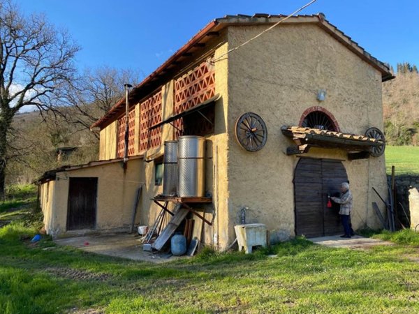 casa indipendente in vendita a Pontassieve in zona Molino del Piano