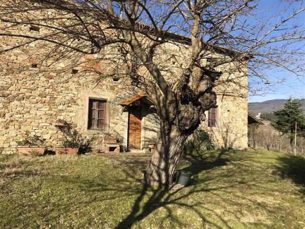 casa indipendente in vendita a Pontassieve in zona Montebonello