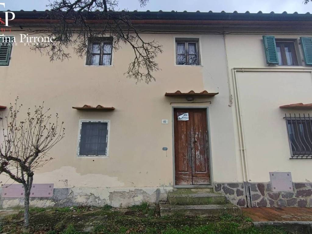 casa indipendente in vendita a Pontassieve in zona Acone