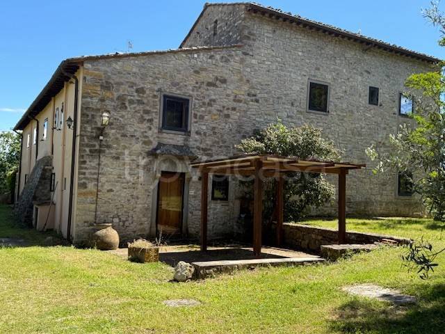 casa indipendente in vendita a Pontassieve