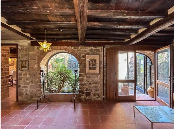 casale in vendita a Pontassieve