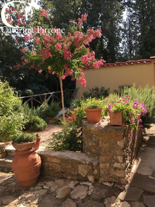 casa indipendente in vendita a Pontassieve