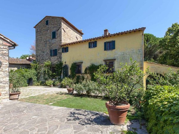casa indipendente in vendita a Pontassieve