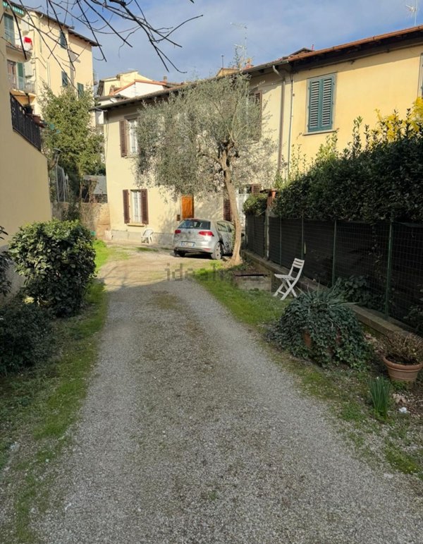 casa indipendente in vendita a Pontassieve