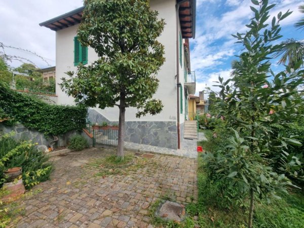 casa indipendente in vendita a Pontassieve