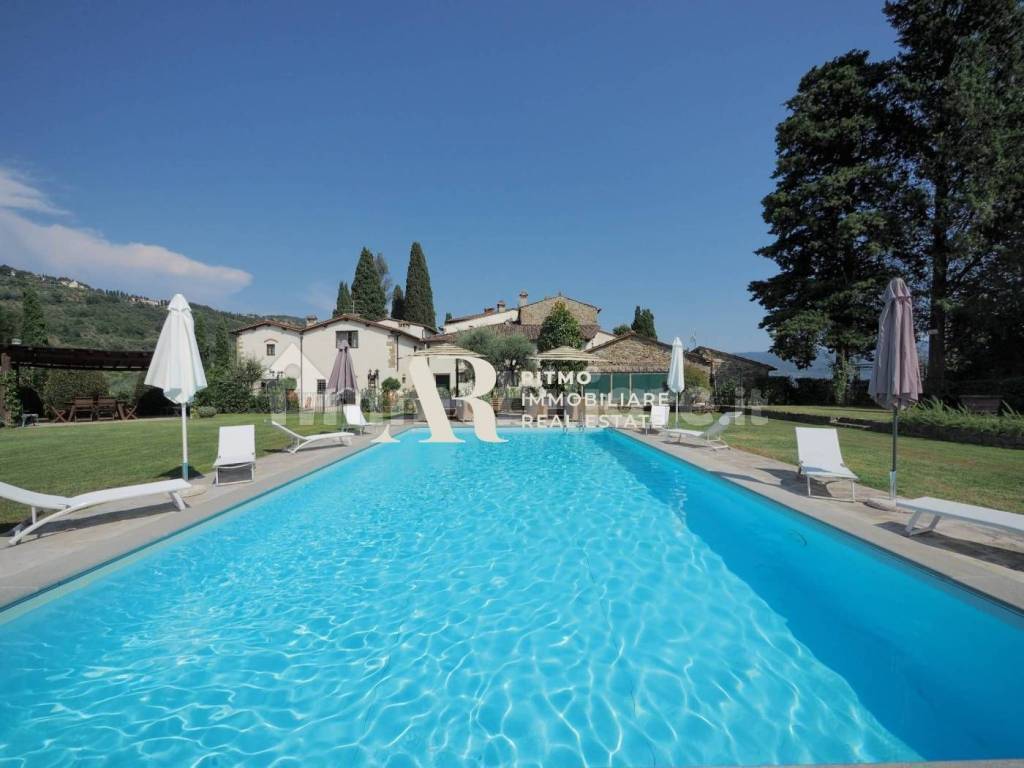casa indipendente in vendita a Pontassieve