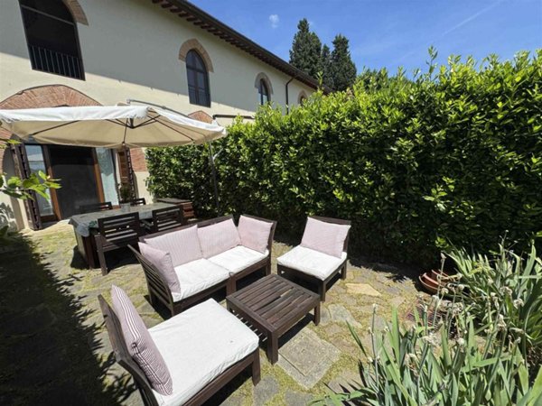 casa indipendente in vendita a Pontassieve
