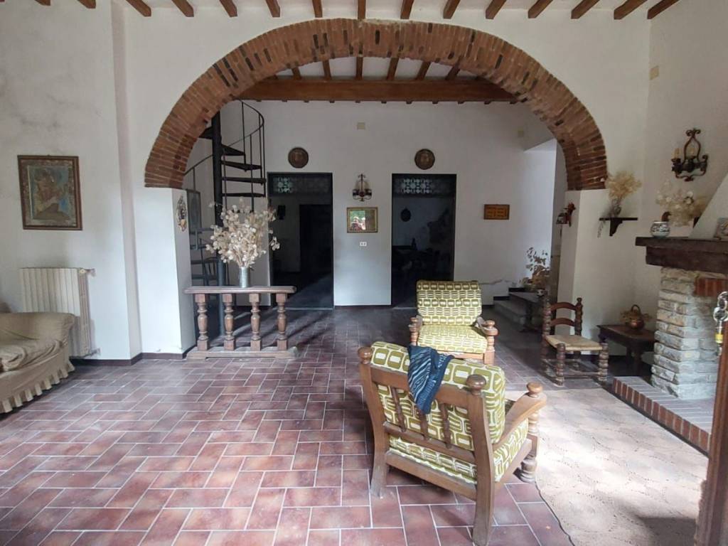 casa indipendente in vendita a Pontassieve in zona San Martino a Quona