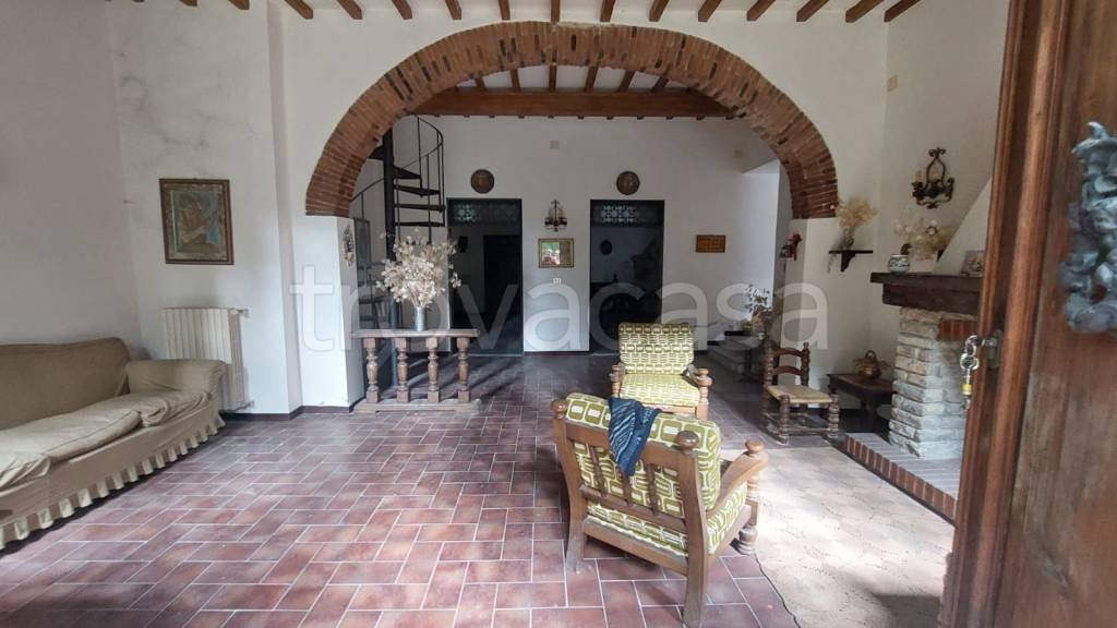 casa indipendente in vendita a Pontassieve in zona San Martino a Quona