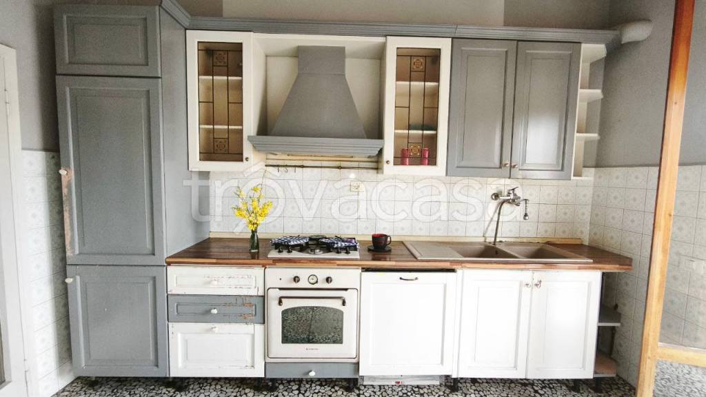 appartamento in vendita a Pontassieve in zona Montebonello
