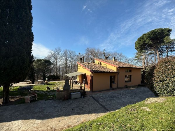casa indipendente in vendita a Pontassieve in zona Doccia