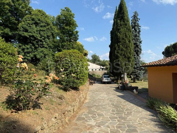 casa indipendente in vendita a Pontassieve in zona Santa Brigida