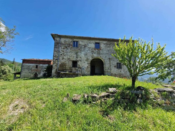 casa indipendente in vendita a Pontassieve in zona Colognole
