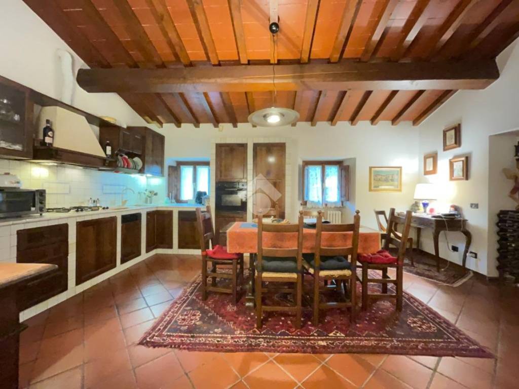 casa indipendente in vendita a Pontassieve