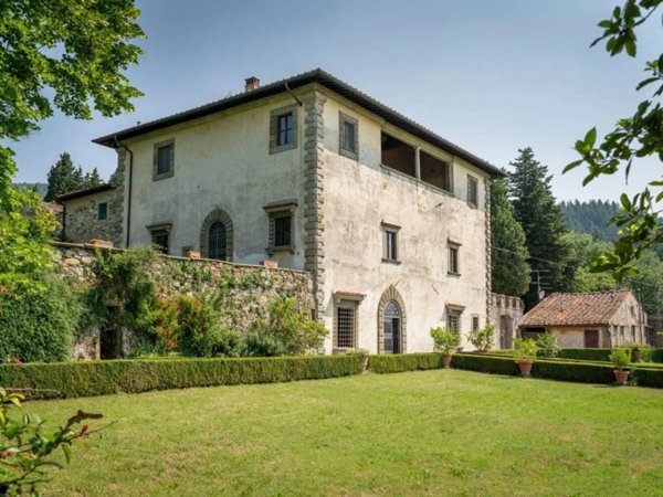 casa indipendente in vendita a Pontassieve