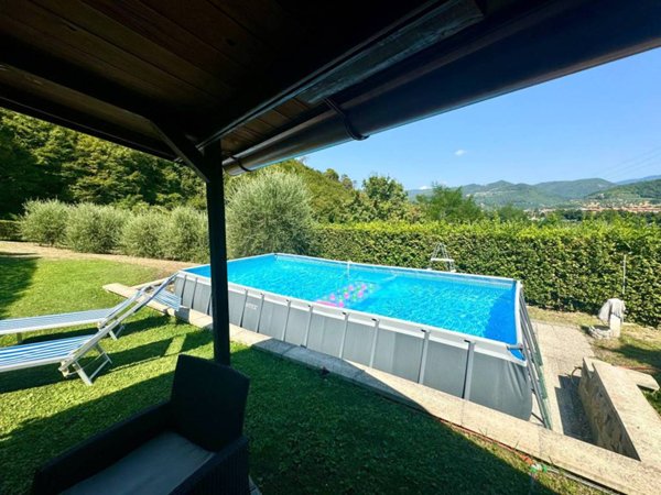 casa indipendente in vendita a Pontassieve